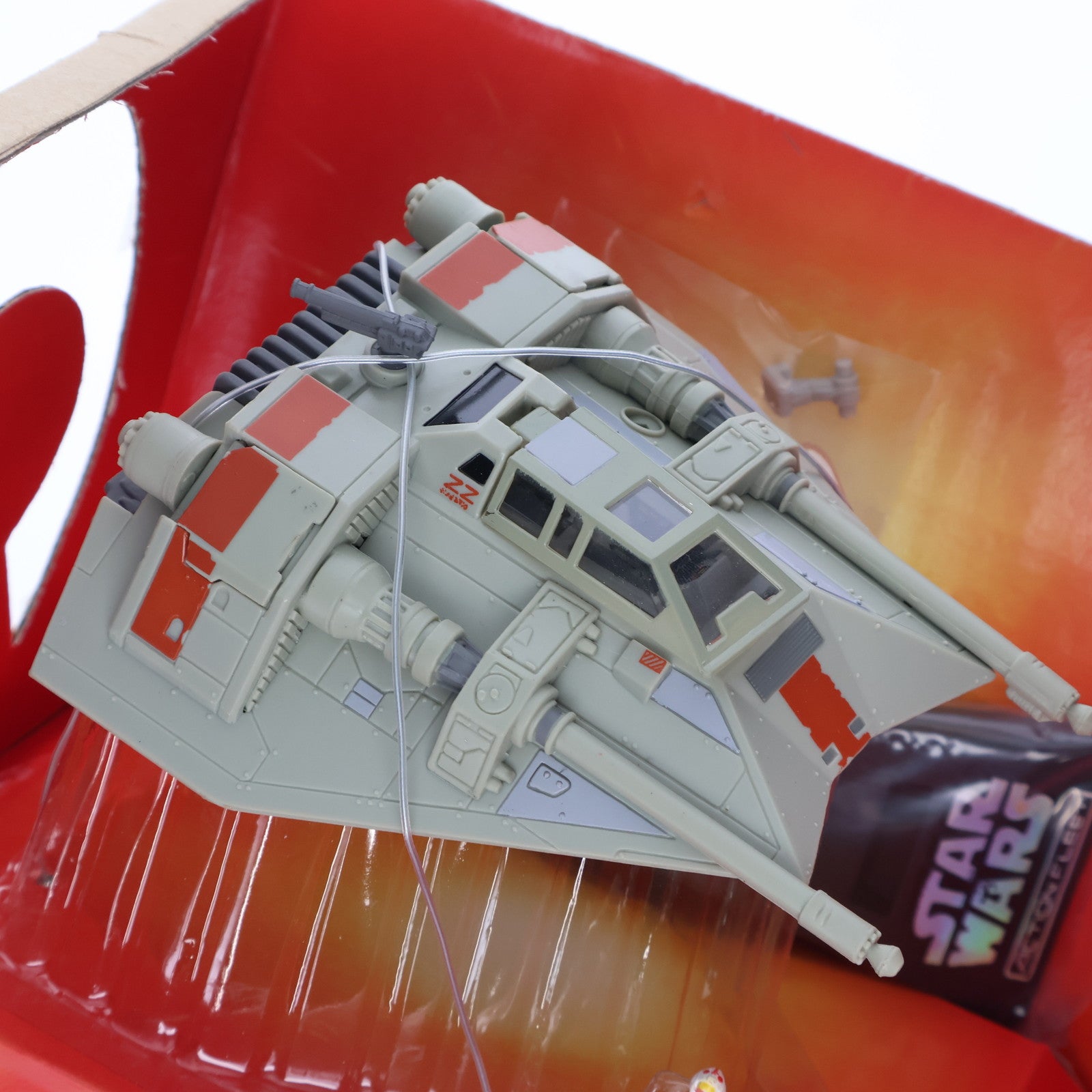 【中古即納】[TOY] スター・ウォーズ アクションフリート 反乱軍スノースピーダー ルーク・スカイウォーカー&反乱軍砲手 STAR WARS 帝国の影 完成トイ(67030) galoob(ガルーブ)(19961231)