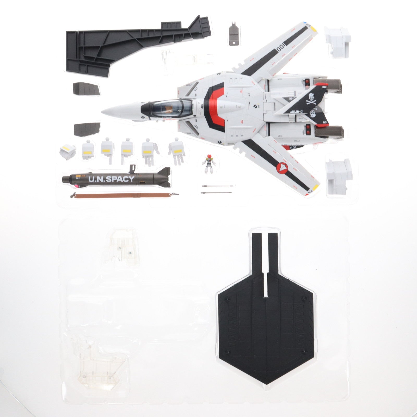 【中古即納】[TOY] DX超合金 劇場版VF-1S バルキリー(一条輝機) 超時空要塞マクロス 完成トイ バンダイスピリッツ(20191123)