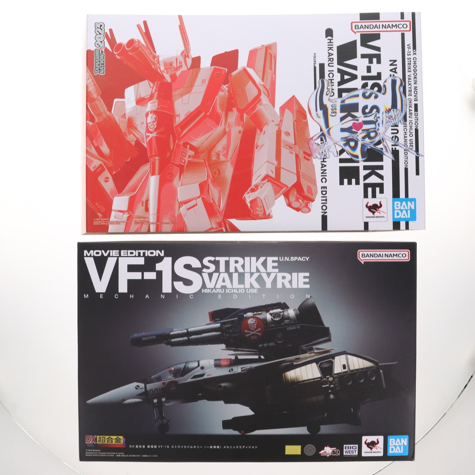 【中古即納】[TOY] 魂ウェブ商店限定 DX超合金 劇場版 VF-1S ストライクバルキリー(一条輝機) メカニックエディション 劇場版 超時空要塞マクロス 愛・おぼえていますか 完成トイ バンダイスピリッツ(20231114)