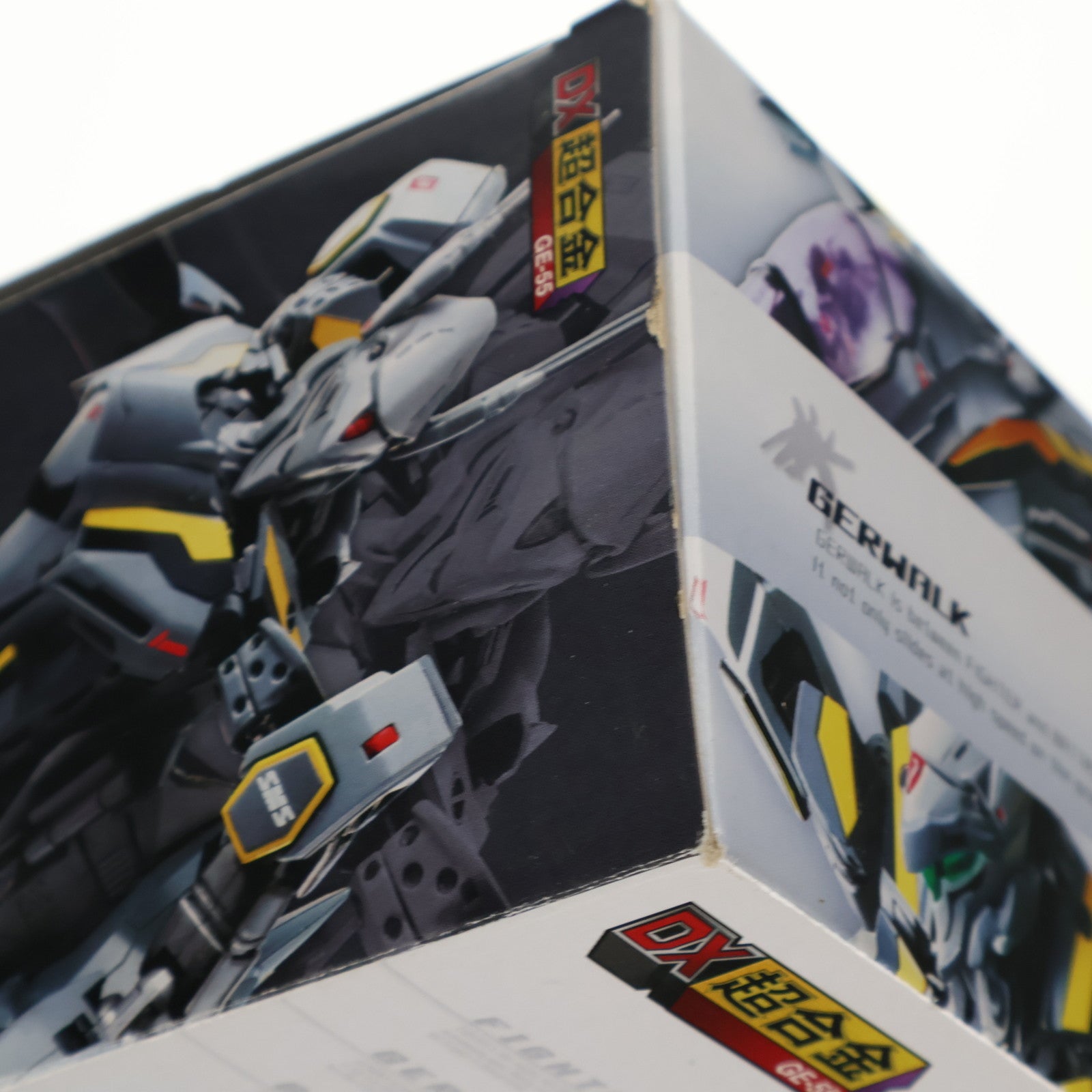 【中古即納】[TOY] DX超合金 VF-25S メサイアバルキリー(オズマ・リー機) リニューアルVer. マクロスF(フロンティア) 完成トイ バンダイ(20141122)