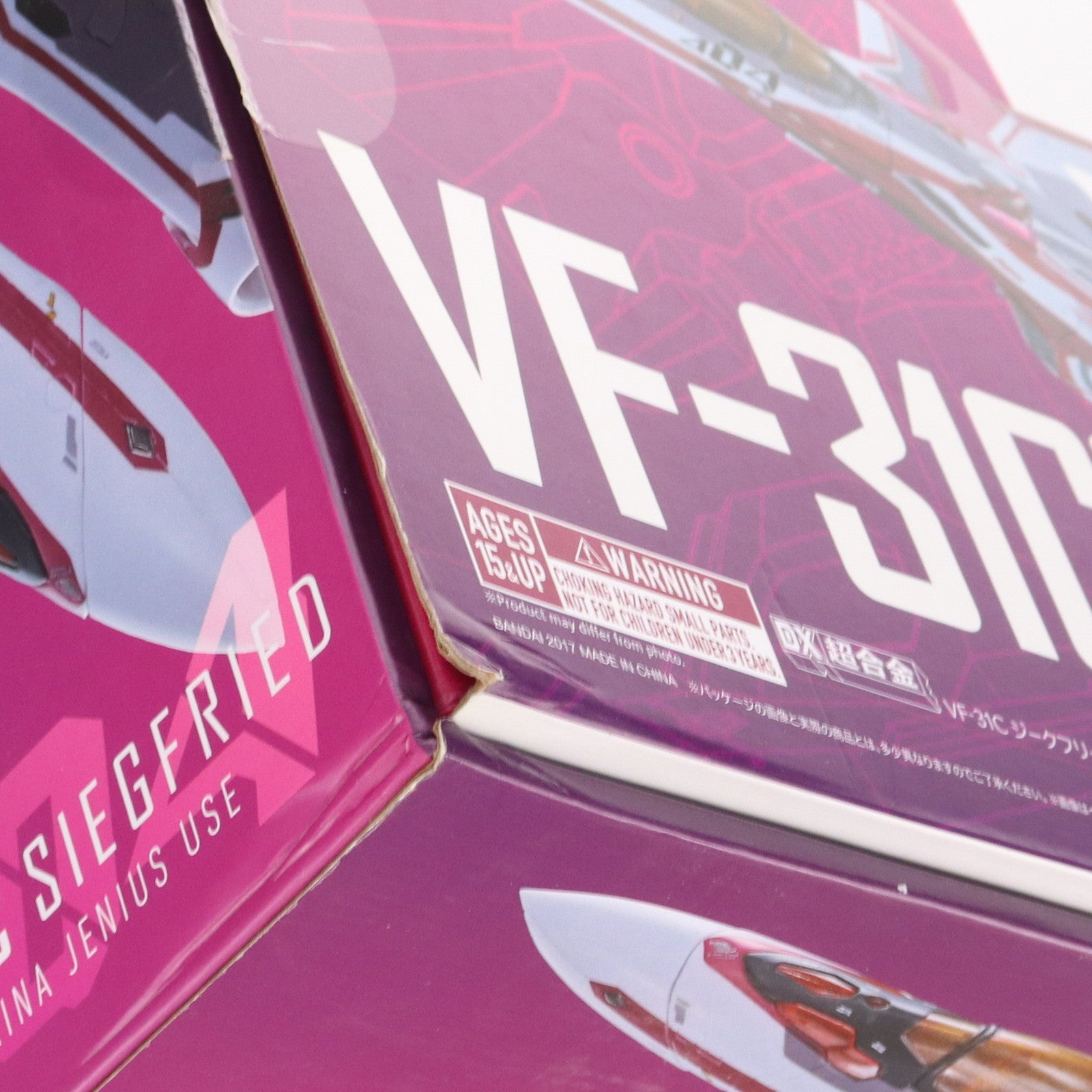 【中古即納】[TOY] DX超合金 VF-31Cジークフリード(ミラージュ・ファリーナ・ジーナス機) マクロスΔ(デルタ) 完成トイ バンダイ(20170909)