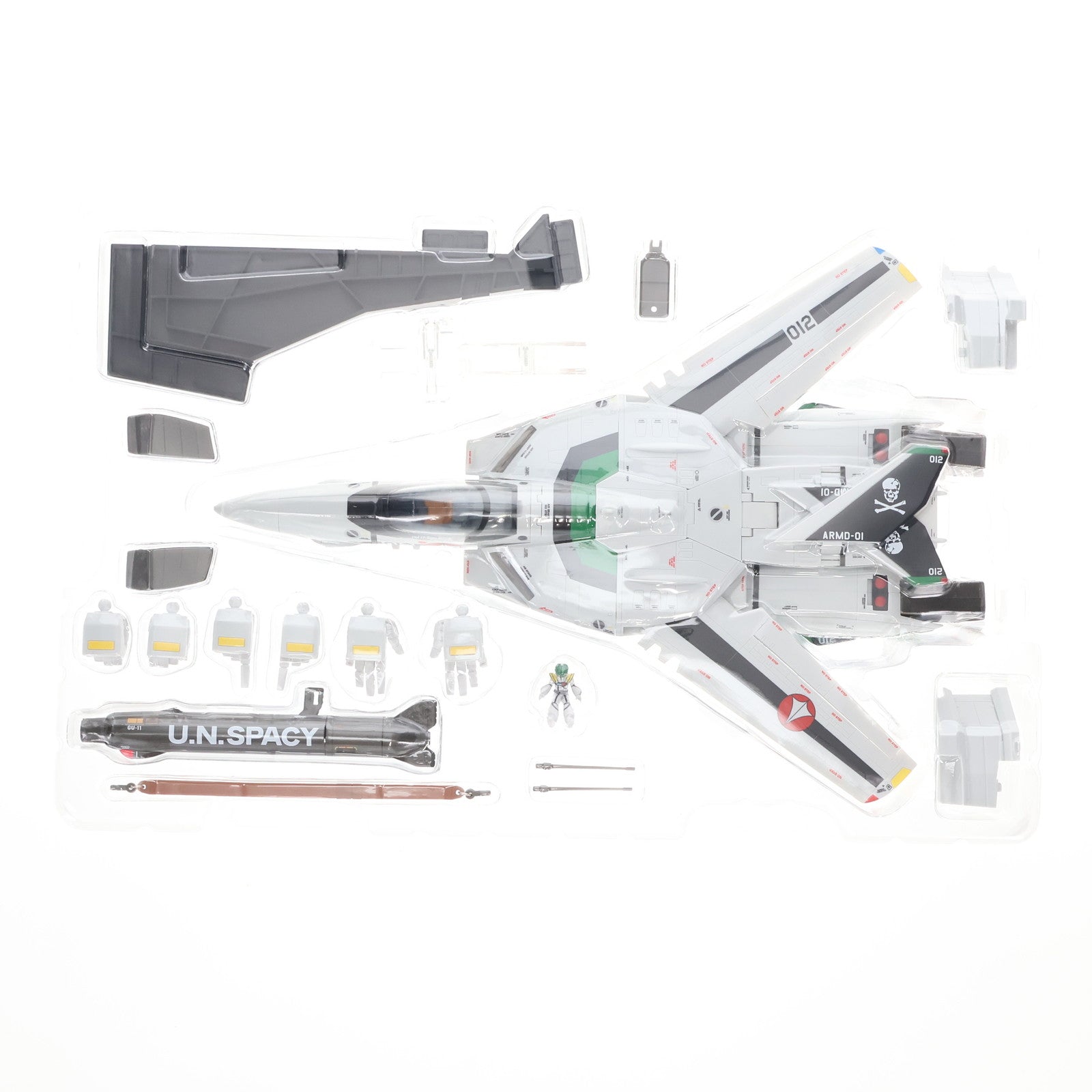 【中古即納】[TOY] 魂ウェブ商店限定 DX超合金 劇場版VF-1A バルキリー(柿崎速雄機) 劇場版 超時空要塞マクロス 愛・おぼえていますか 完成トイ バンダイスピリッツ(20200831)