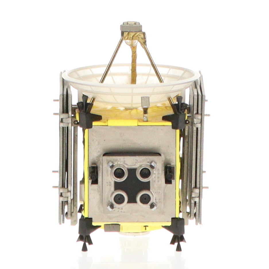 【中古即納】[TOY] 初回特典付属 大人の超合金 小惑星探査機はやぶさ 1/24 完成トイ(2115059) バンダイ(20110624)