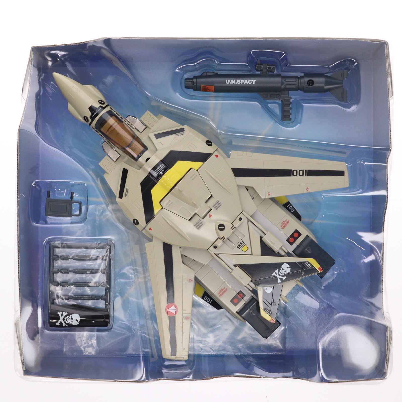 【中古即納】[TOY] VF-1S バルキリー ロイ・フォッカー機 超時空要塞マクロス 1/55完成トイ バンダイ(20020331)
