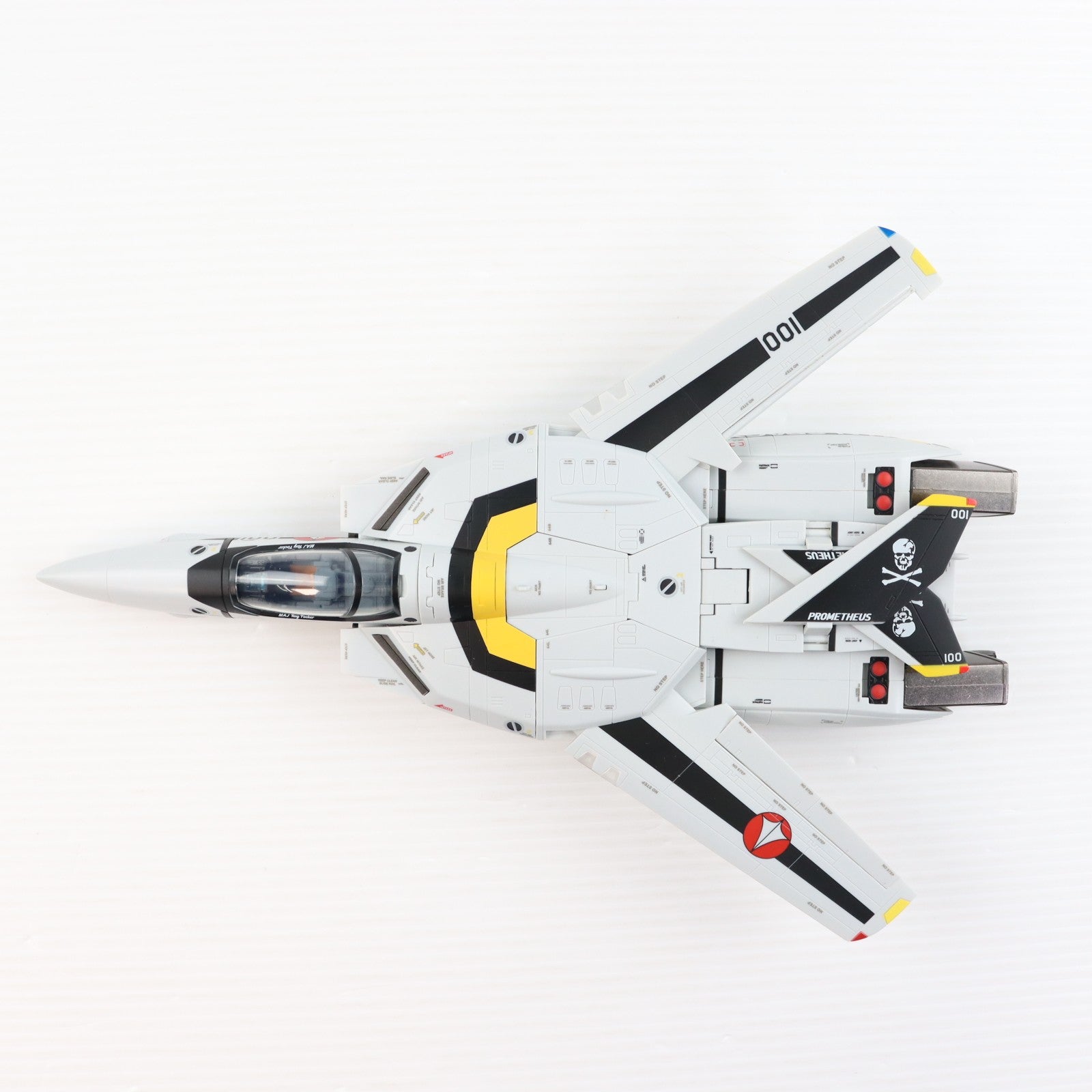 【中古即納】[TOY] DX超合金 初回限定版 VF-1Sバルキリー ロイ・フォッカースペシャル 超時空要塞マクロス 完成トイ バンダイスピリッツ(20201128)