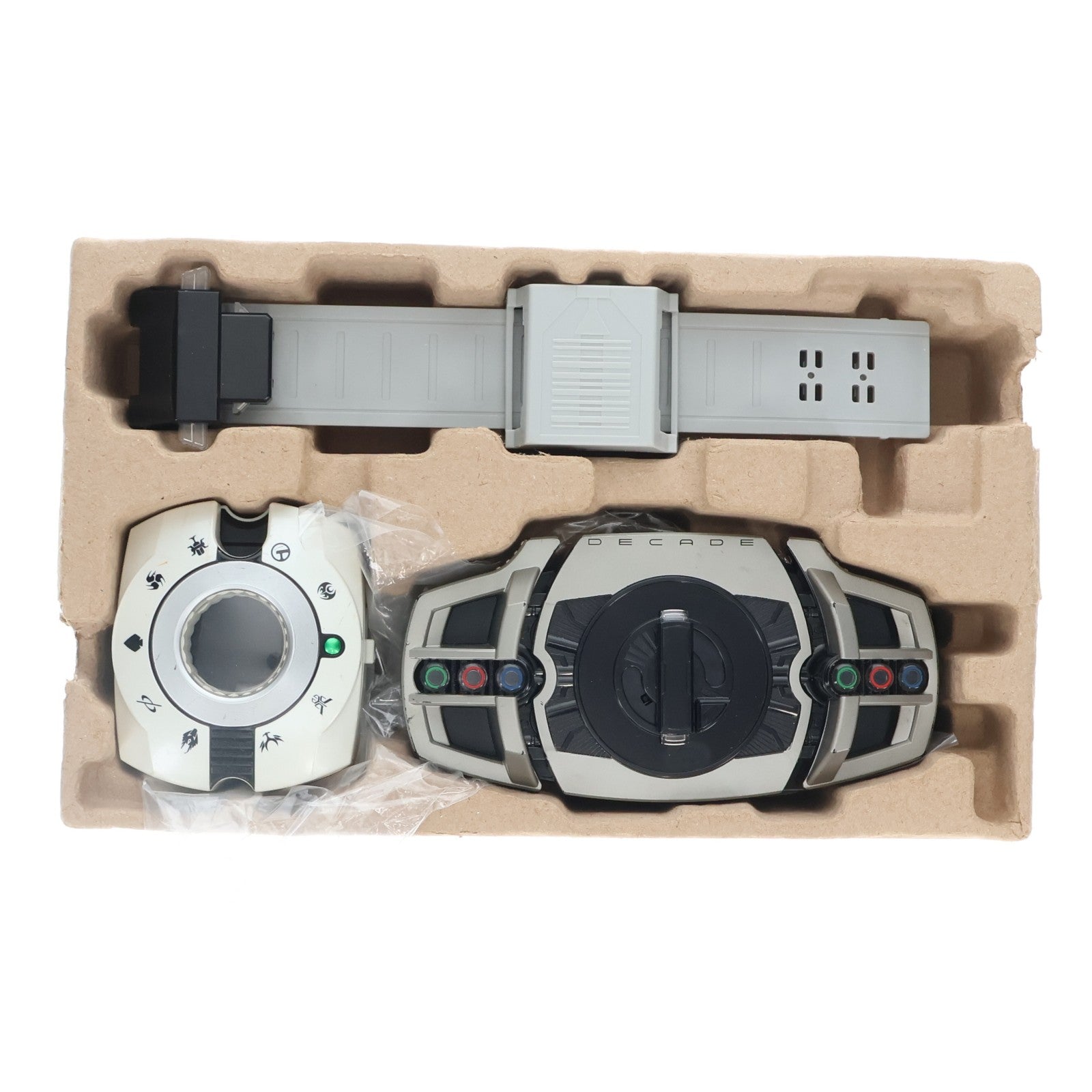 【中古即納】[TOY] 変身ベルト DXディケイドライバー 仮面ライダーディケイド 完成トイ バンダイ(20090124)