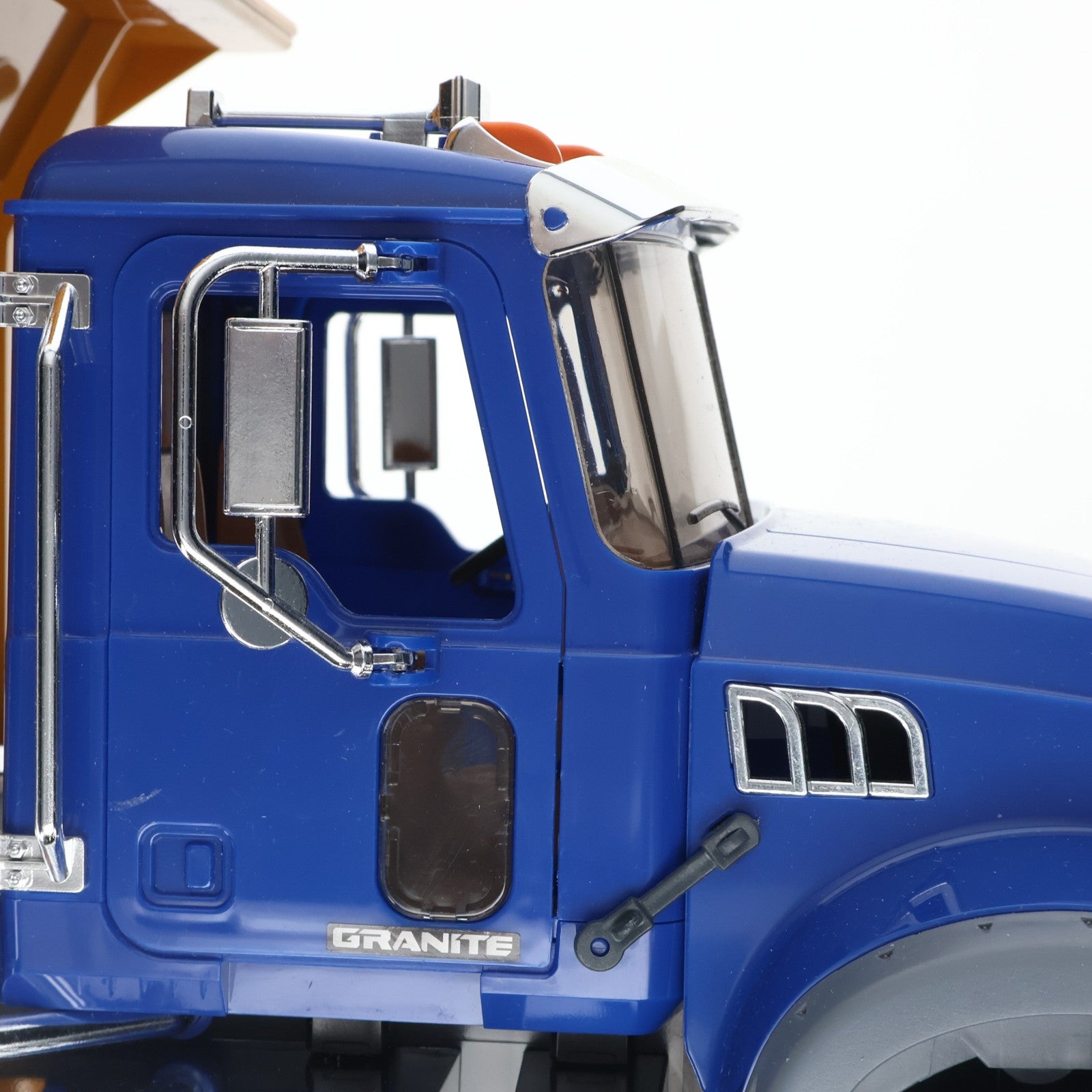 【中古即納】[TOY] プロシリーズコレクション 02815 1/16 MACK Tip up トラック 完成トイ bruder(ブルーダー)(19991231)