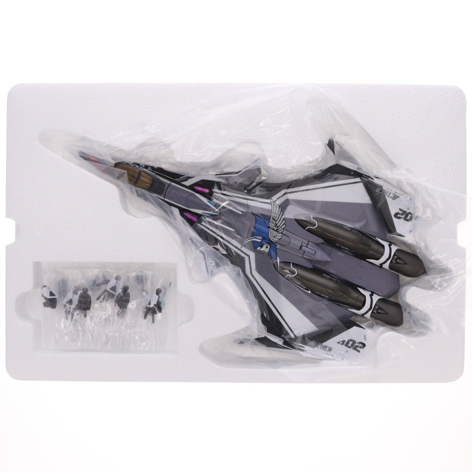 【中古即納】[TOY] DX超合金 VF-31F ジークフリード(メッサー・イーレフェルト機) マクロスΔ(デルタ) 完成トイ バンダイ(20170422)