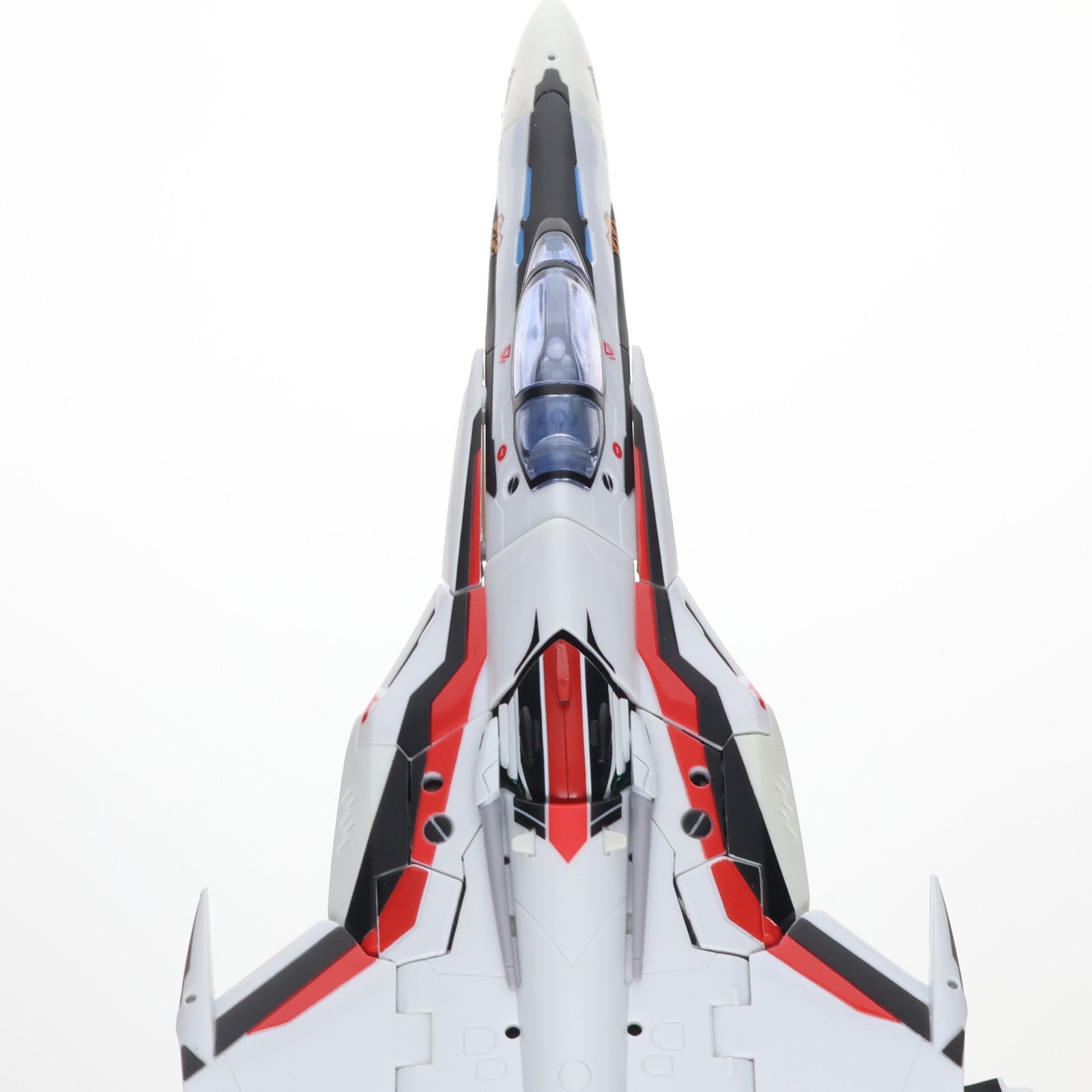 【中古即納】[TOY] DX超合金 VF-25F メサイアバルキリー(早乙女アルト機) マクロスF(フロンティア) 1/60 完成トイ バンダイ(20110211)