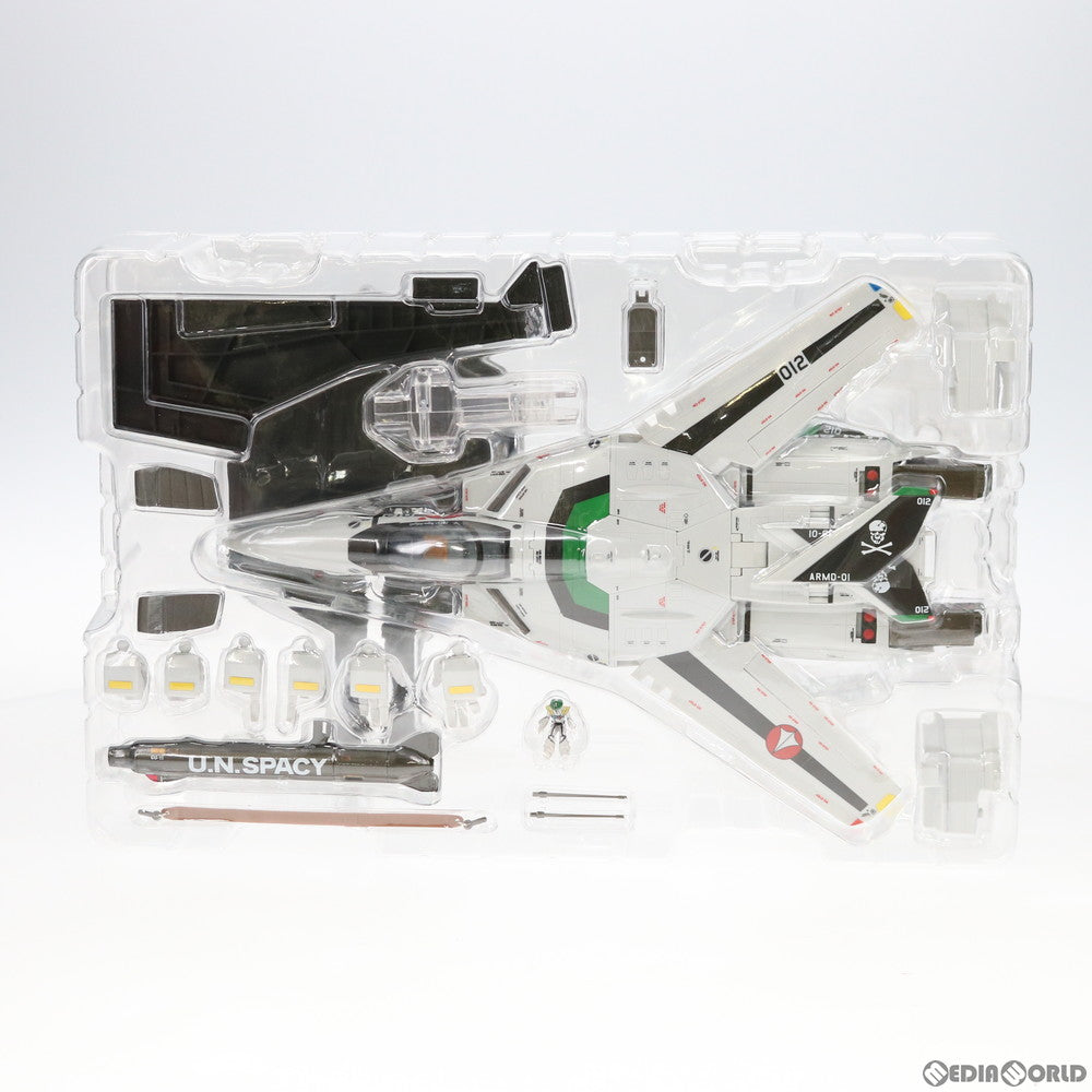 【中古即納】[TOY] 魂ウェブ商店限定 DX超合金 劇場版VF-1A バルキリー(柿崎速雄機) 劇場版 超時空要塞マクロス 愛・おぼえていますか 完成トイ バンダイスピリッツ(20200831)