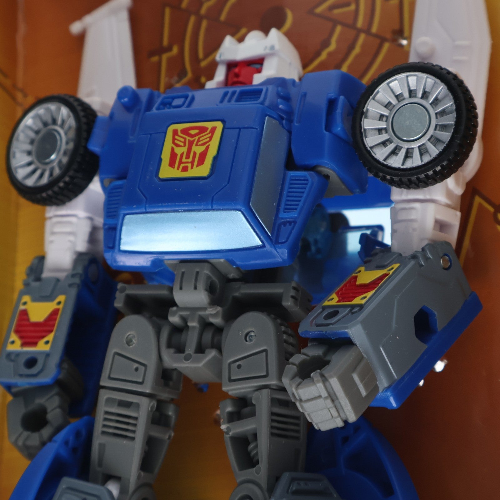 【中古即納】[TOY] トランスフォーマー キングダムシリーズ KD-15 トラックス 完成トイ タカラトミー(20211127)