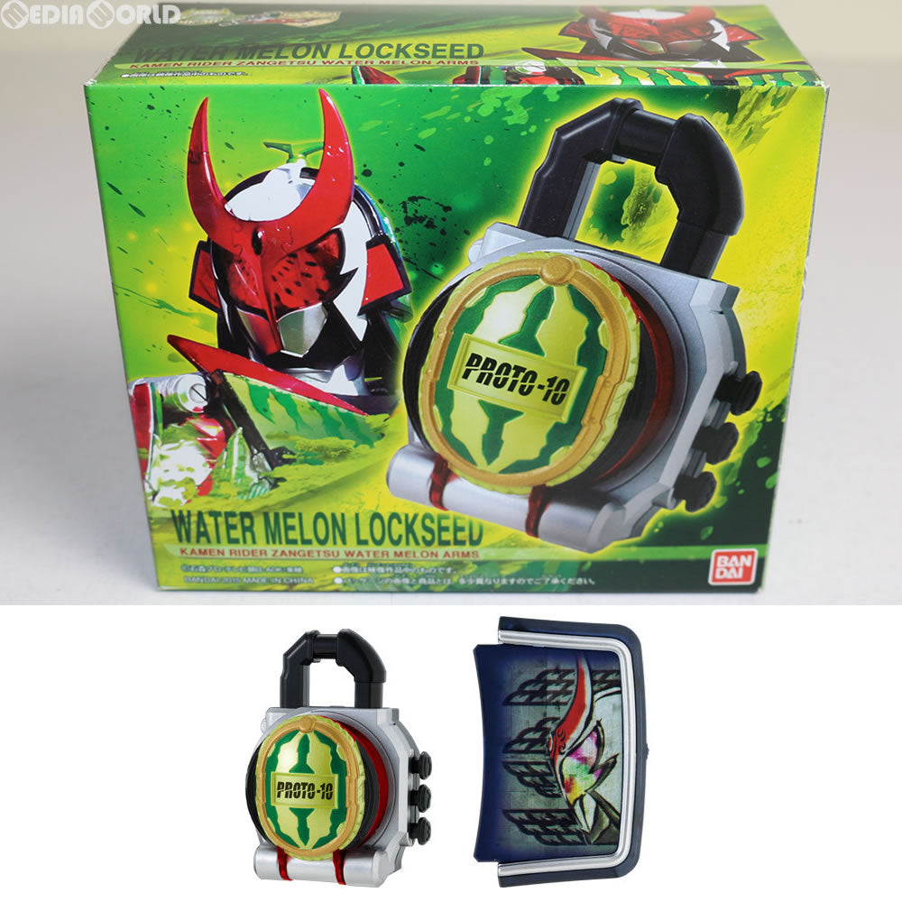 【中古即納】[TOY] プレミアムバンダイ限定 DXウォーターメロンロックシード 仮面ライダー斬月セット 鎧武外伝 仮面ライダー斬月/仮面ライダーバロン 完成トイ バンダイ(20150731)