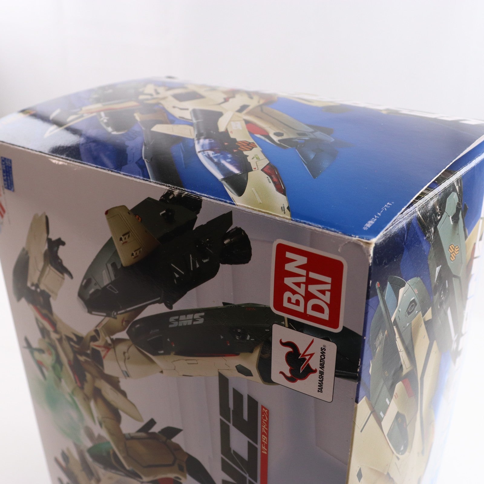 【中古即納】[TOY] DX超合金 VF-19ADVANCE(アドバンス) 劇場版マクロスF 恋離飛翼～サヨナラノツバサ～ 完成トイ バンダイ(20150630)