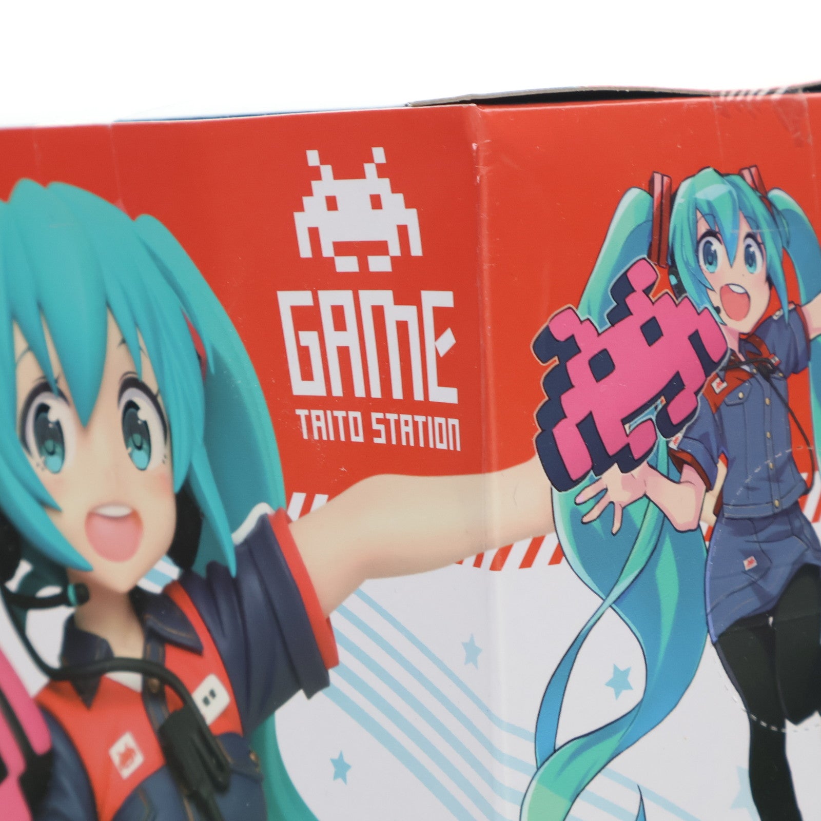 【中古即納】[FIG] タイトー限定 初音ミク タイトー制服 フィギュアvol.2 キャラクター・ボーカル・シリーズ01 初音ミク×スペースインベーダー プライズ タイトー(20190405)