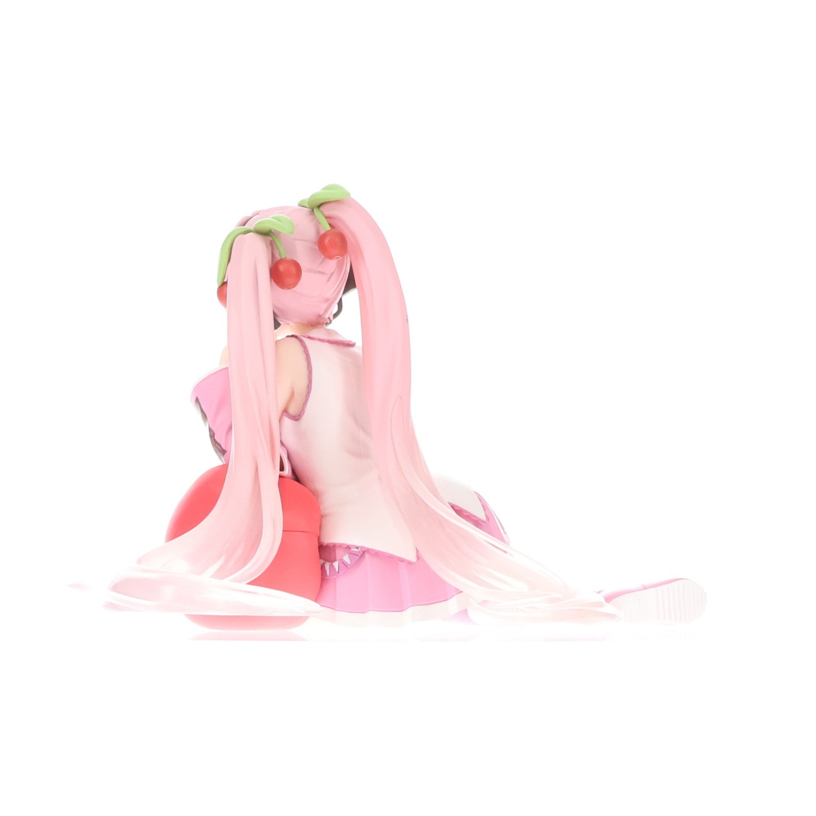 【中古即納】[FIG] 桜ミク キャラクター・ボーカル・シリーズ01 初音ミク Desktop Cute フィギュア ～さくらんぼクッションver.～ プライズ(451846200) タイトー(20250228)