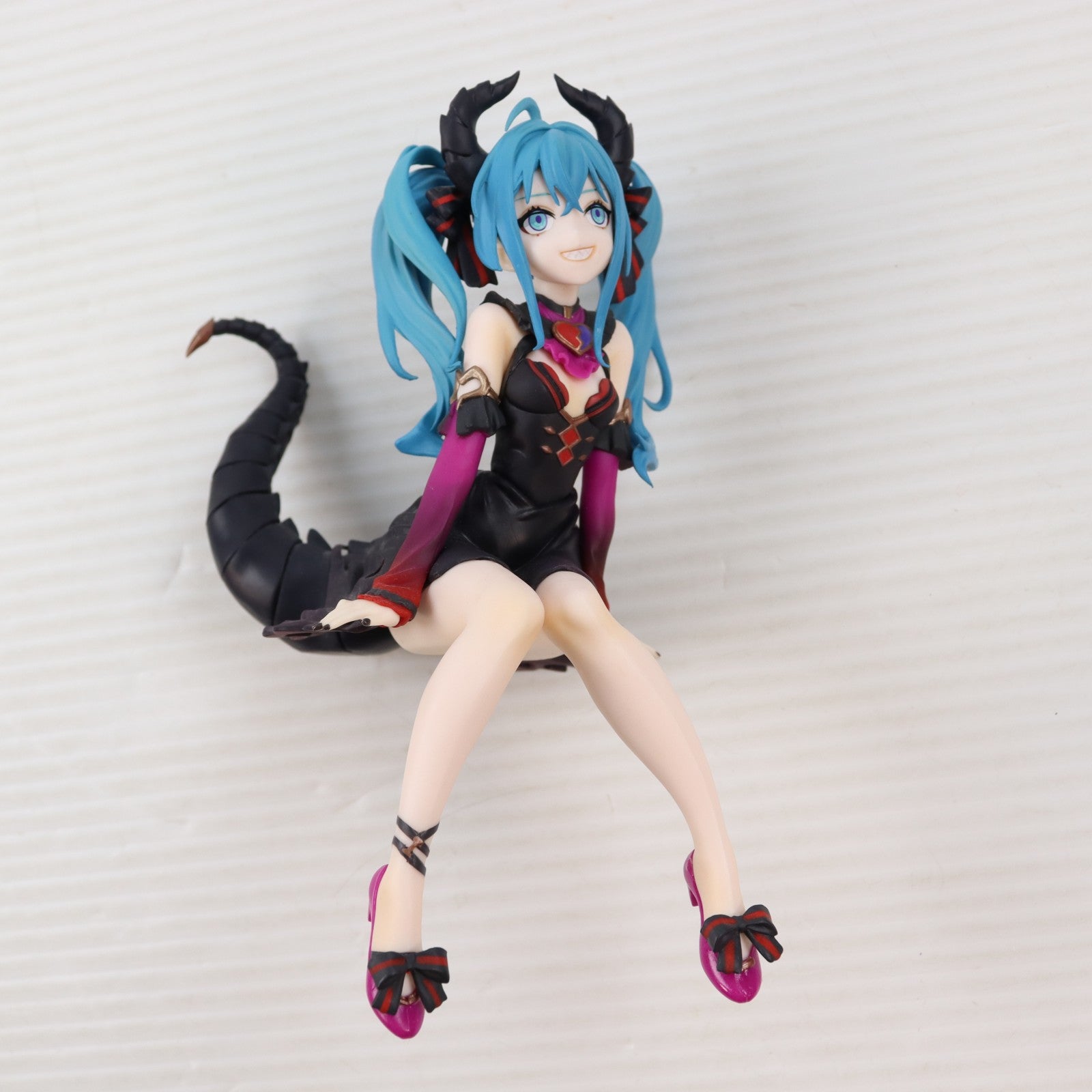【中古即納】[FIG] 初音ミク VOCALOID(ボーカロイド) ぬーどるストッパーフィギュア-ヴィラン カラバリver.- プライズ(AMU-PRZ13716) フリュー(20220930)