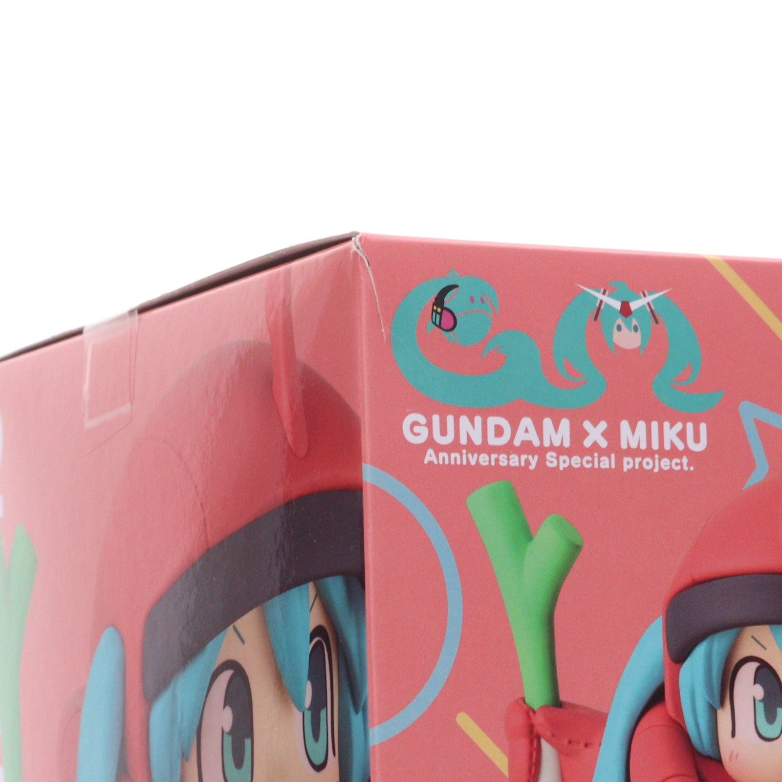 【中古即納】[FIG] シャアザクぐるみ[初音ミクVer.] ガンダム45周年×初音ミク フィギュア プライズ(2796159) バンプレスト(20260305)