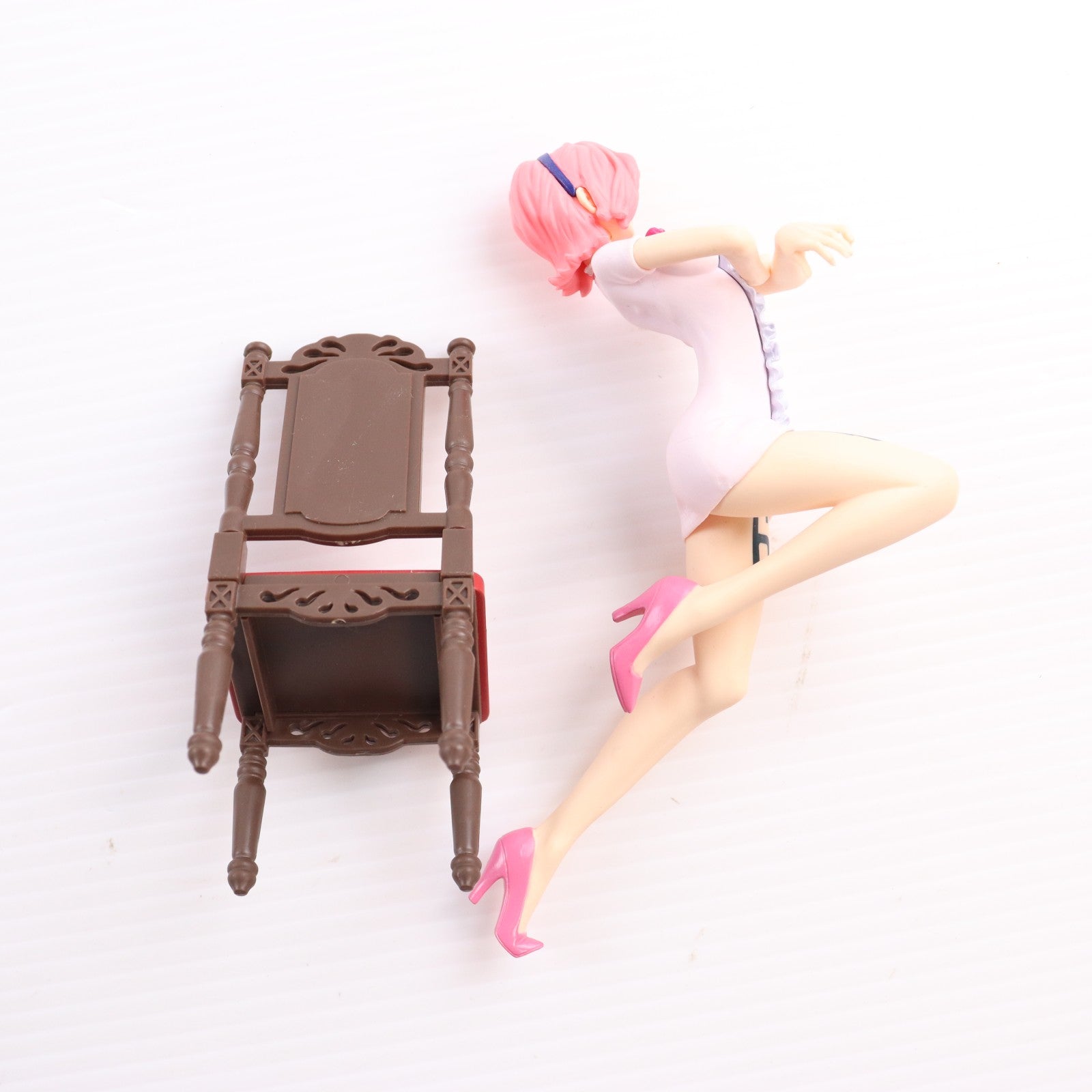 【中古即納】[FIG] ヴィンスモーク・レイジュ(白衣装) ワンピース Girly Girls -Reiju- ONE PIECE フィギュア プライズ(38144) バンプレスト(20180313)