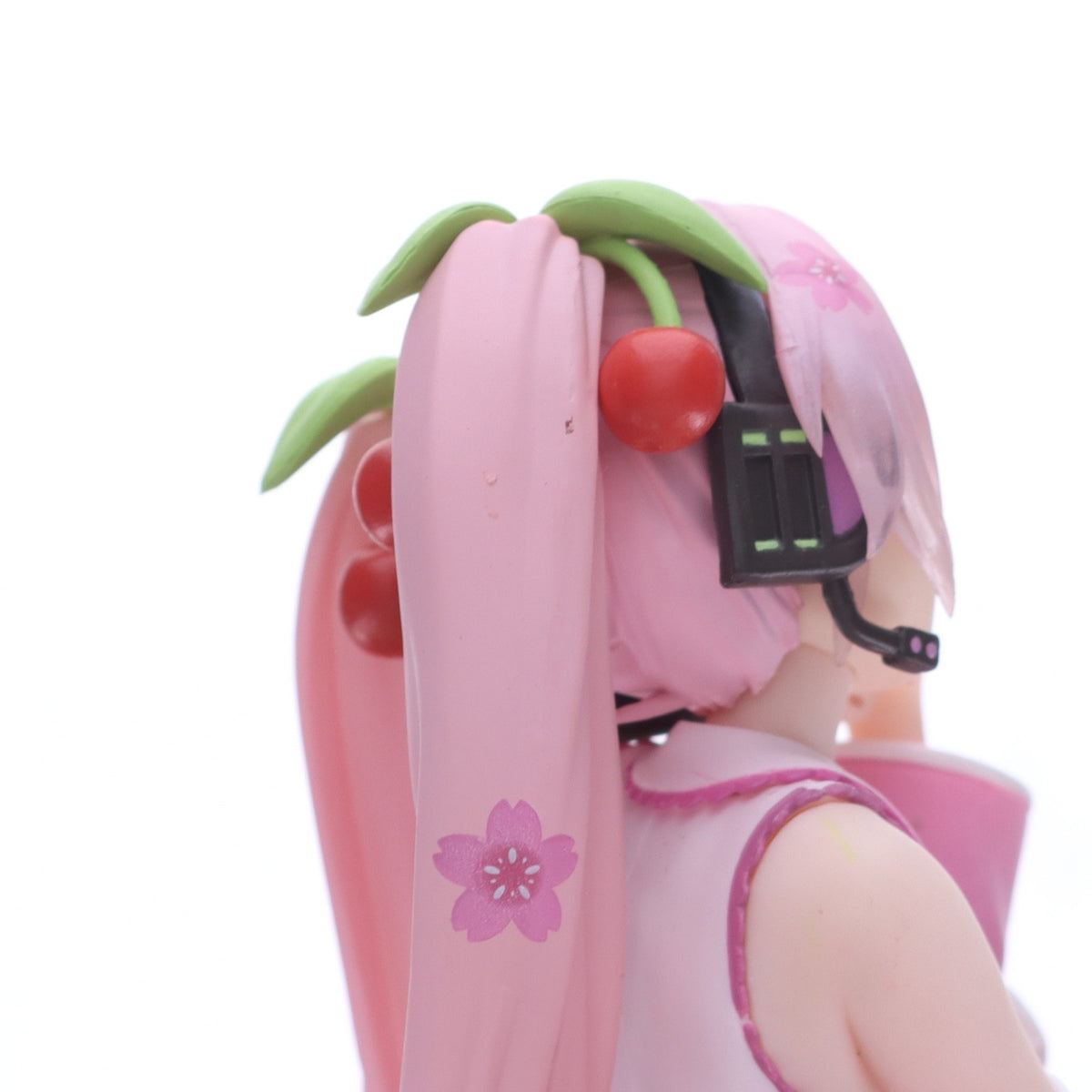 【中古即納】[FIG] 桜ミク キャラクター・ボーカル・シリーズ01 初音ミク Desktop Cute フィギュア ～さくらんぼクッションver.～ プライズ(451846200) タイトー(20250228)