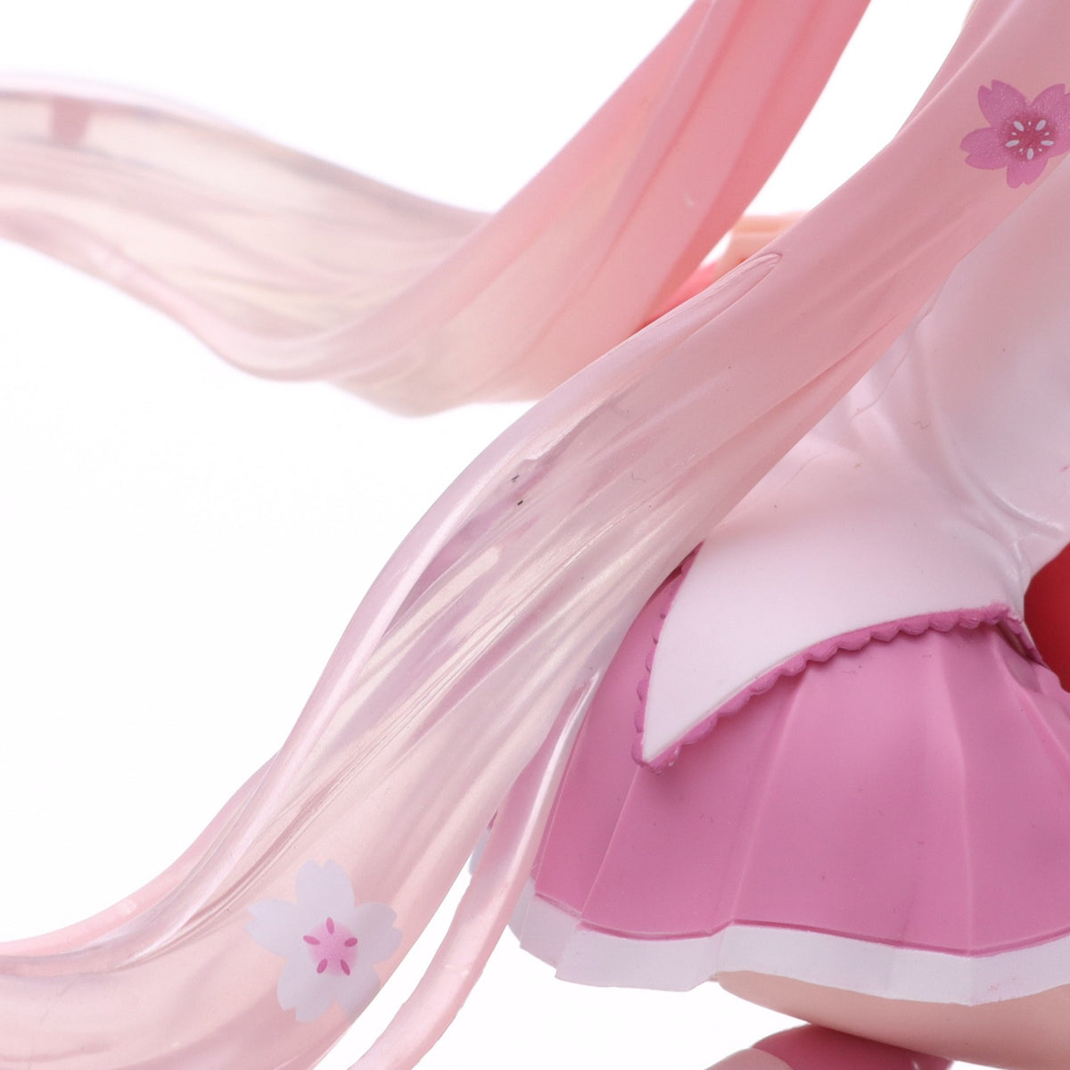 【中古即納】[FIG] 桜ミク キャラクター・ボーカル・シリーズ01 初音ミク Desktop Cute フィギュア ～さくらんぼクッションver.～ プライズ(451846200) タイトー(20250228)