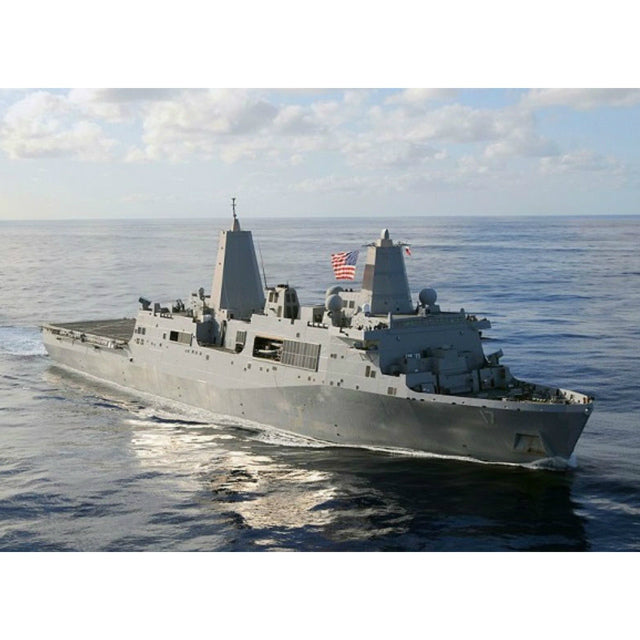 【新品即納】[PTM] CH7096 1/700現用アメリカ海軍サン・アントニオLPD-17 w/MV-22Bオスプレイ プラモデル サイバーホビー(20140420)