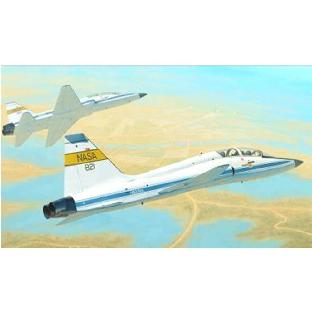 【新品即納】[PTM] 02878 1/48 T-38C タロン NASA プラモデル トランペッター(20160116)
