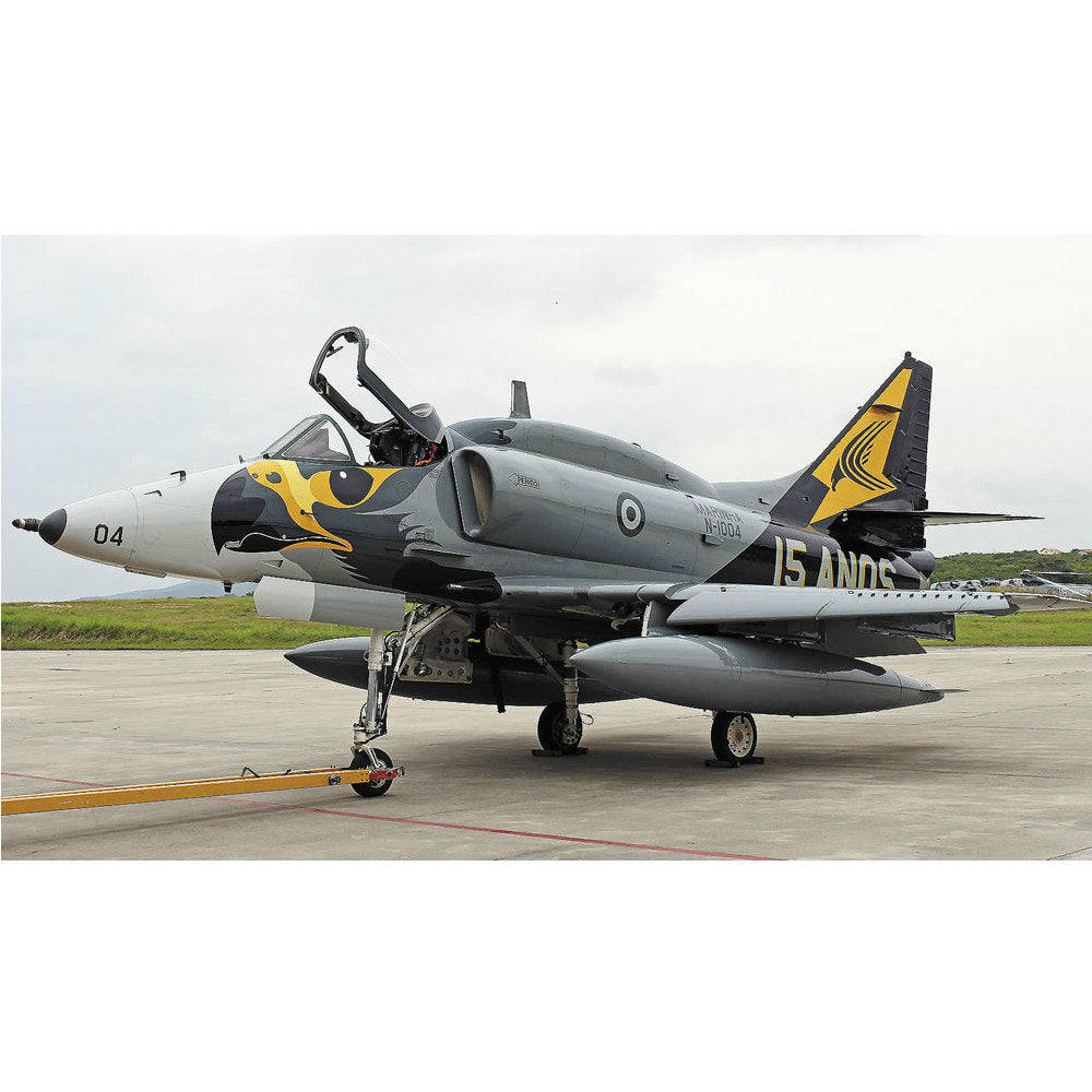 【新品即納】[PTM] 07423 1/48 A-4KU(AF-1) スカイホーク ブラジル海軍 VF-1 15周年記念 プラモデル ハセガワ(20160207)