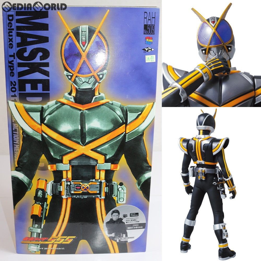 【中古即納】[FIG] リアルアクションヒーローズ No.509 RAH DX 仮面ライダーカイザ 仮面ライダー555(ファイズ) 完成品 可動フィギュア 有限会社タイムハウス/メディコム・トイ(20110208)