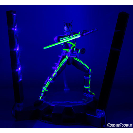 【中古即納】[FIG] 魂ウェブ商店限定 S.H.Figuarts(フィギュアーツ) 仮面ライダーカイザ GLOWING STAGE SET 仮面ライダー555(ファイズ) 完成品 可動フィギュア バンダイ(20131130)