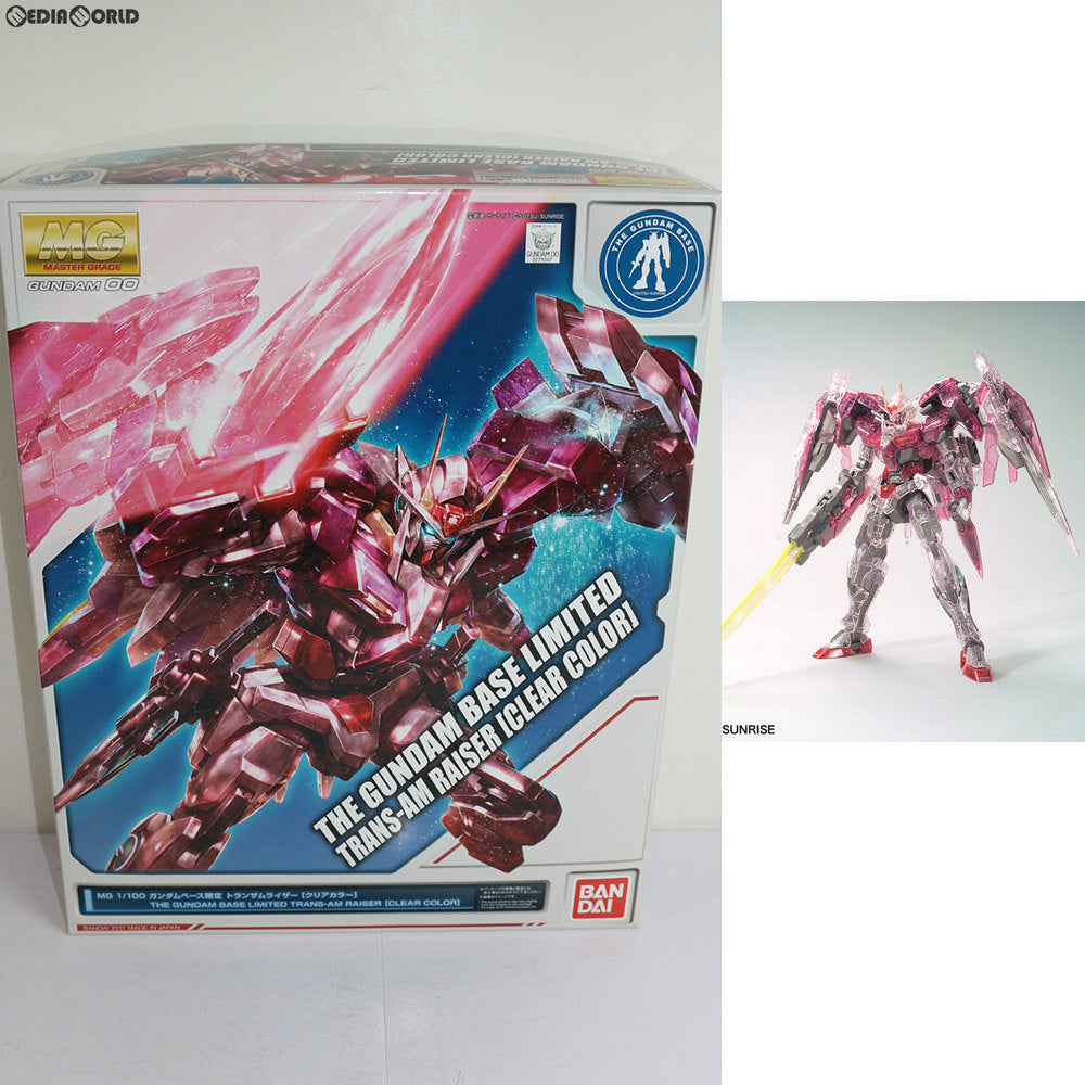 【中古即納】[PTM] ガンダムベース限定 MG 1/100 トランザムライザー クリアカラー 機動戦士ガンダム00(ダブルオー) プラモデル(0221047) バンダイ(20170915)