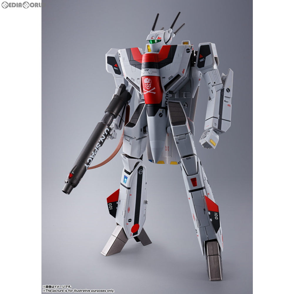 【中古即納】[TOY] DX超合金 劇場版VF-1S バルキリー(一条輝機) 超時空要塞マクロス 完成トイ バンダイスピリッツ(20191123)