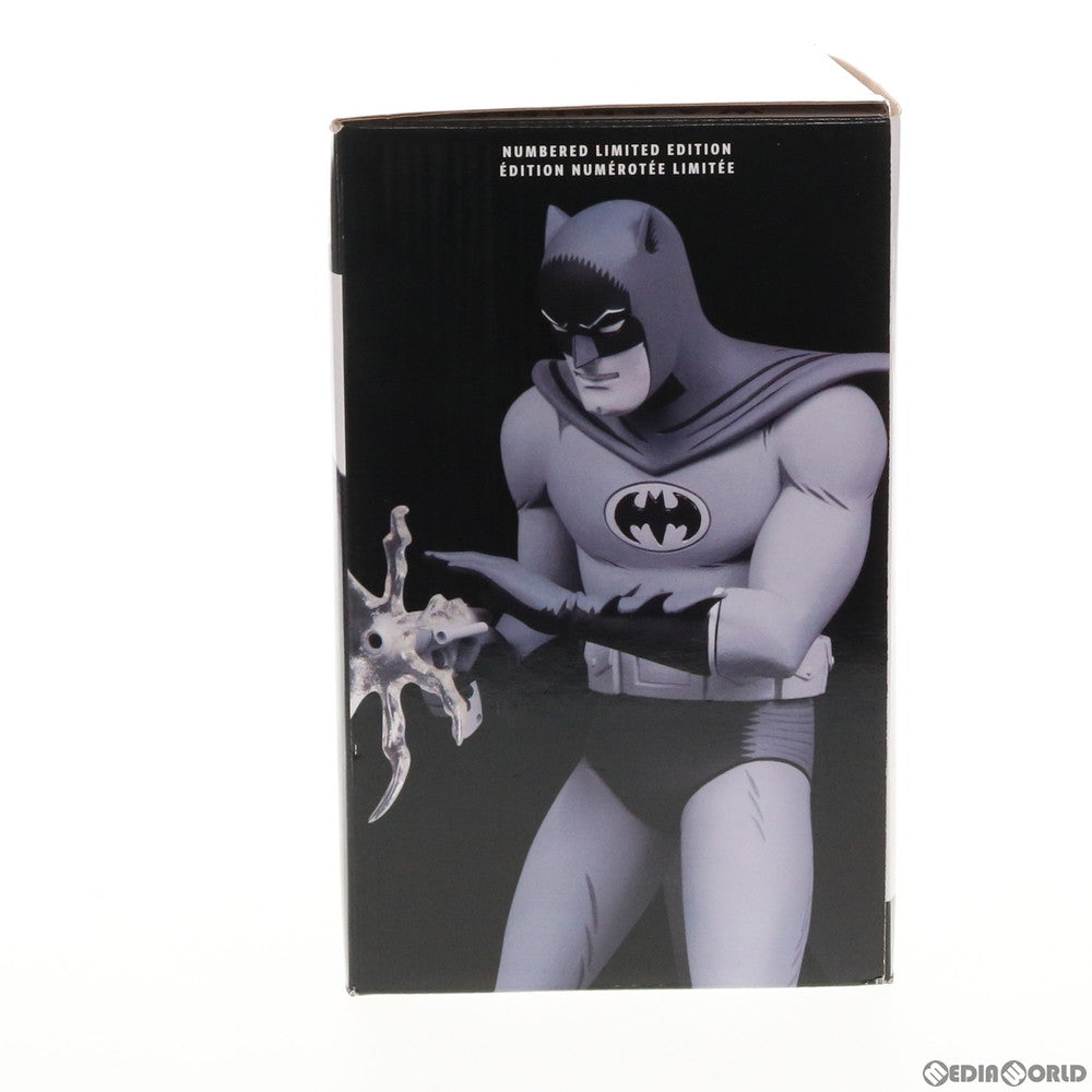 【中古即納】[FIG] バットマン ブラック&ホワイト スタチュー 桑田次郎 ver 完成品 フィギュア DCコレクタブルズ(20190430)