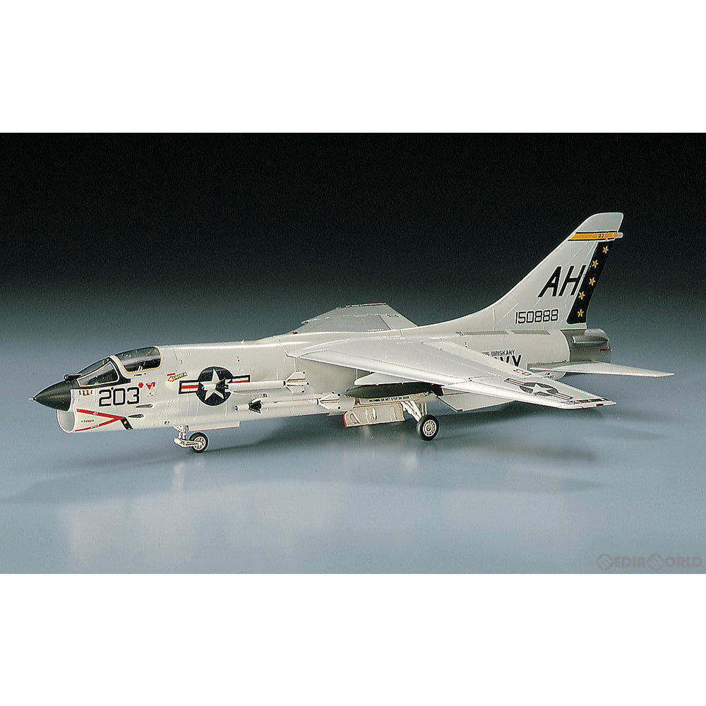 【新品即納】[PTM] (再販) 1/72 F-8E クルーセイダー プラモデル(C9) ハセガワ(20211010)