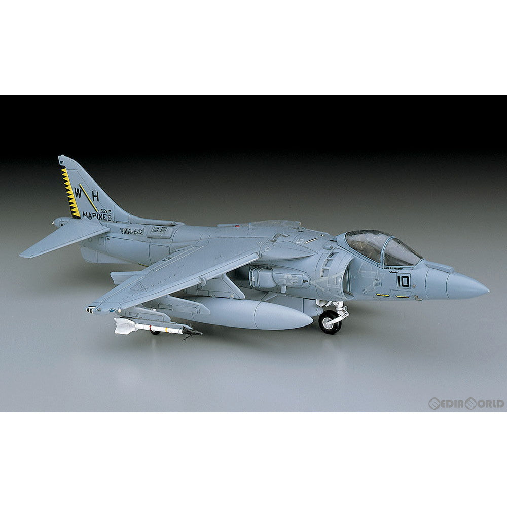 【新品即納】[PTM] (再販) 1/72 AV-8Bプラス ハリアーII プラモデル(D24) ハセガワ(20211010)