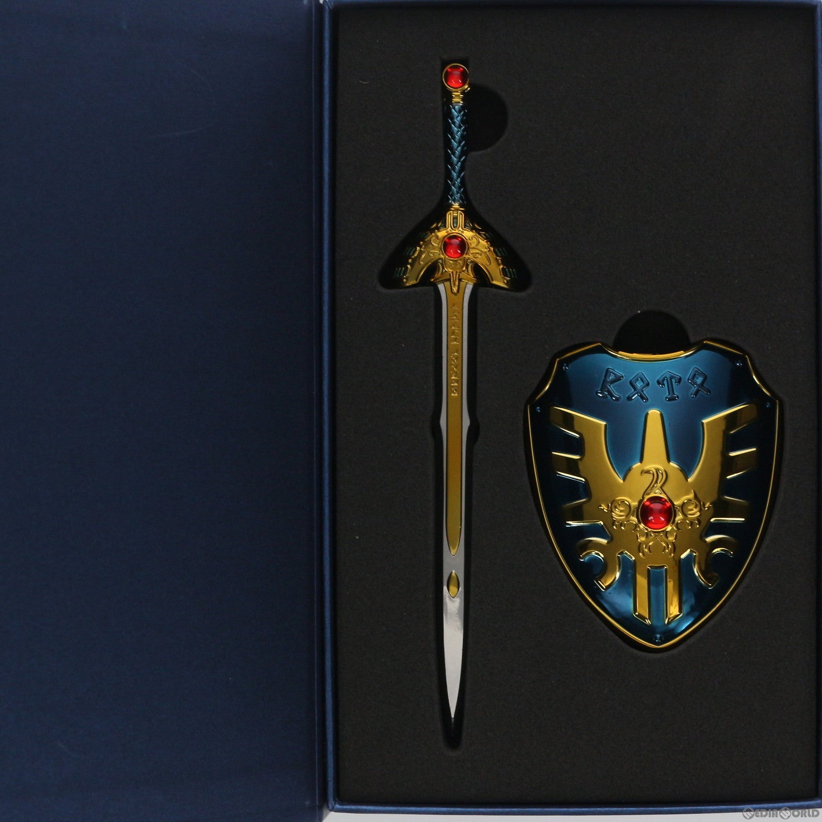 FIG]ロトの剣&ロトの盾 ドラゴンクエスト メタリックアイテムズ 