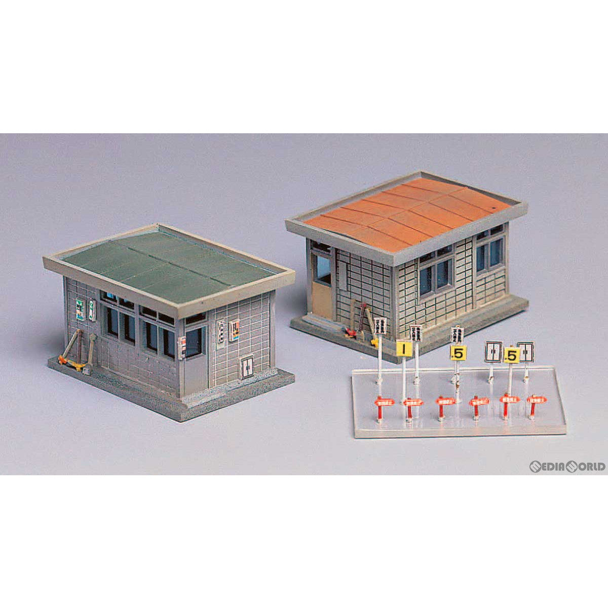 【新品】【お取り寄せ】[RWM] 2901 保線詰所 2棟入り 着色済みストラクチャーキット Nゲージ 鉄道模型 GREENMAX(グリーンマックス) (20221028)