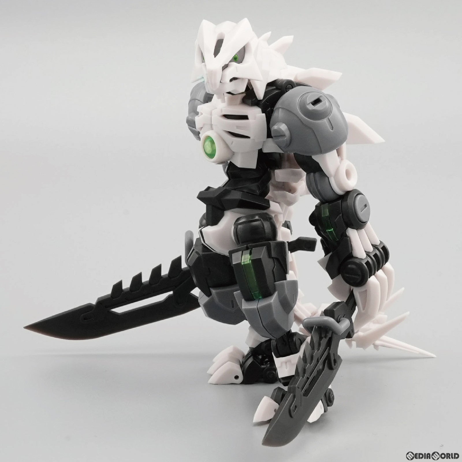 【新品即納】[PTM] 初回特典付属 1/24 NUMBER 57 マンハンター 歿龍(ぼつりゅう) プラモデル CREATIVE FIELD(クリエイティブフィールド) (20230511)