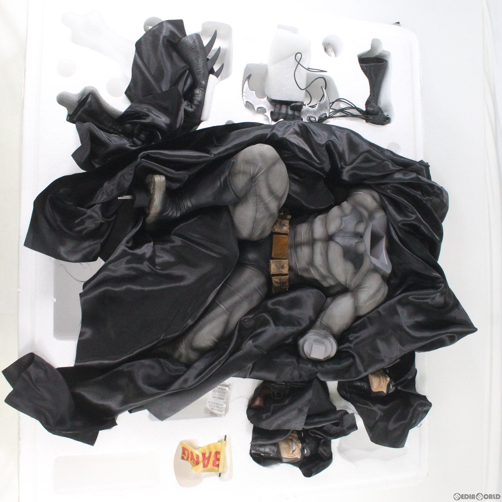 【中古即納】[FIG] ミュージアムマスターライン/ バットマン ハッシュ: バットマン ブラックコスチューム BATMAN HUSH 1/3 スタチュー フィギュア(MMDCBH-01BL) プライム1スタジオ(20200222)